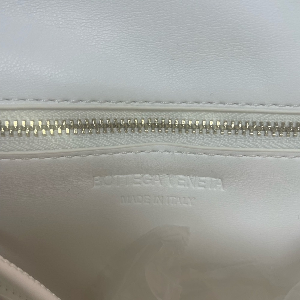🔥Bottega veneta 😍 andiamo clutch Matcha Vegan leather - Picture 10 of 11